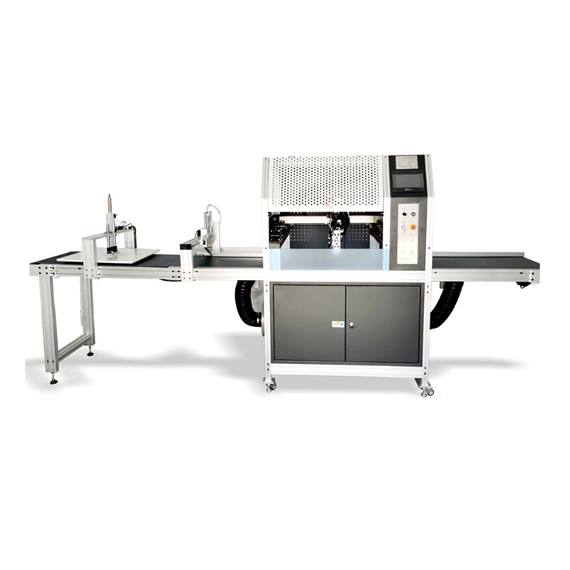 Máquina de montagem multifuncional